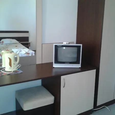 بيت ضيافة Family Praha 2*